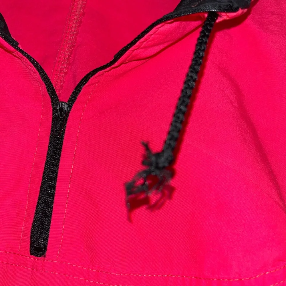 Uzzi Dive Gear Pink Pullover - Picture 4 of 14